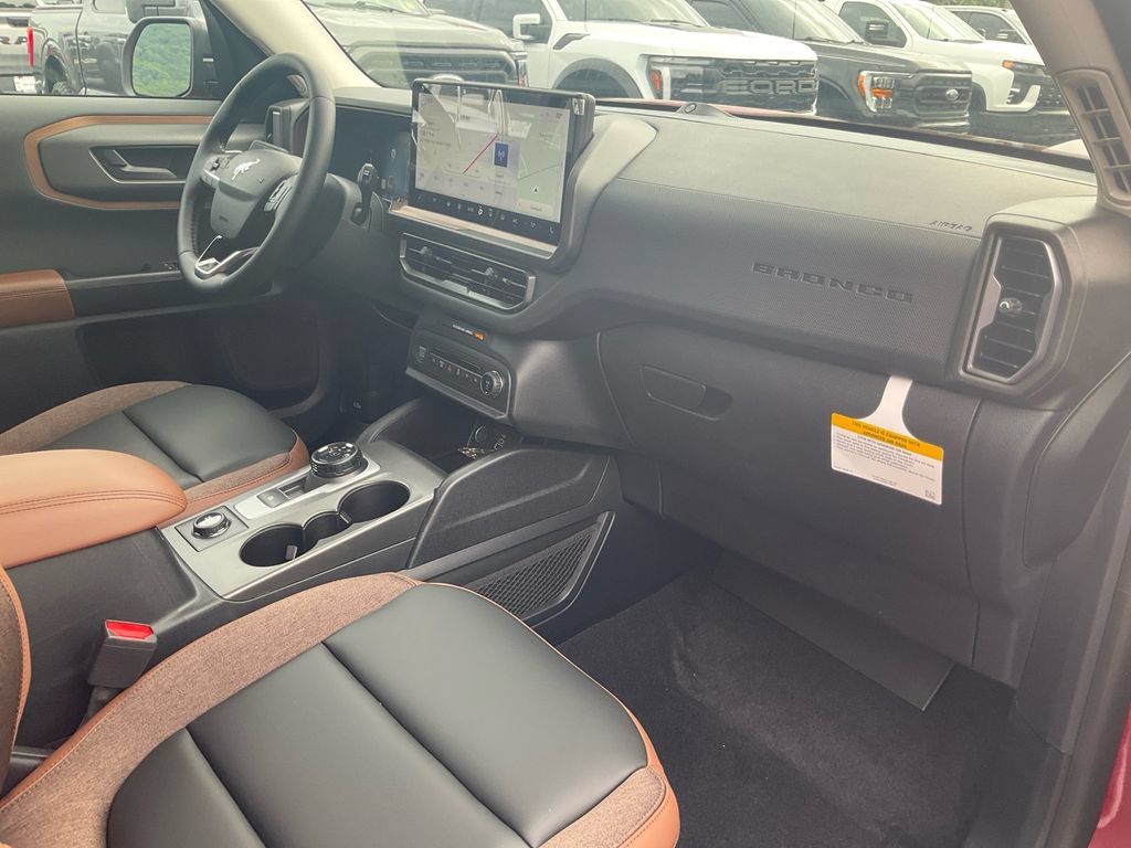 New 2026 Ford Bronco Sport Outer Banks w/ Outer Banks Tech Package+ AWD/4WD image 11