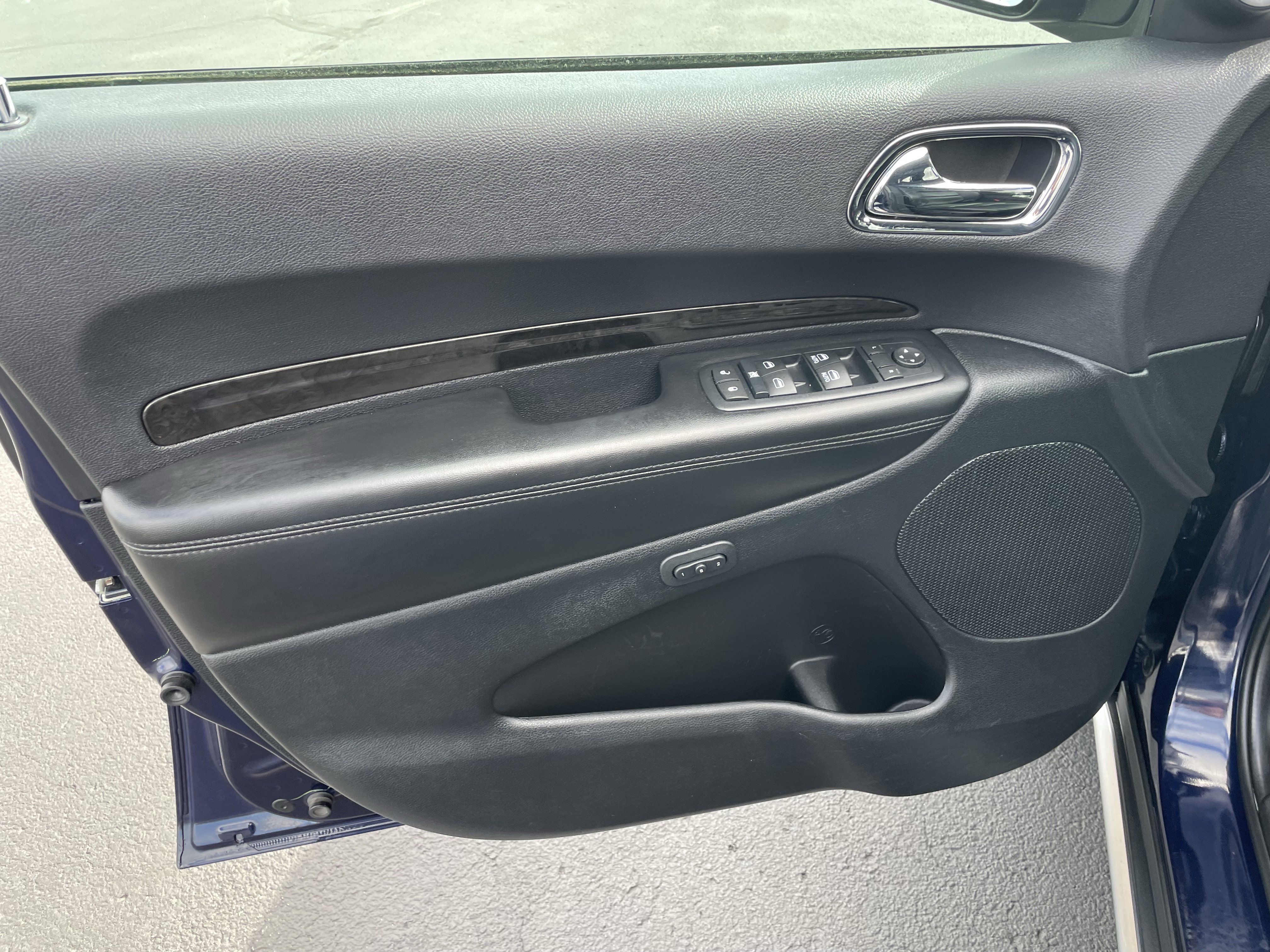 Used 2016 Dodge Durango Limited w/ Nav & Power Liftgate Group image 12