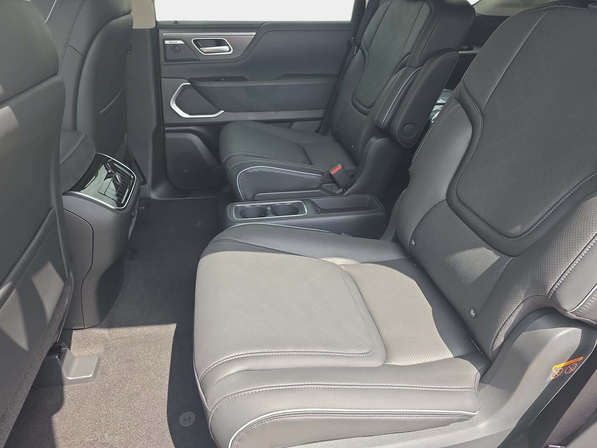 Used 2026 INFINITI QX80 Luxe AWD/4WD image 14