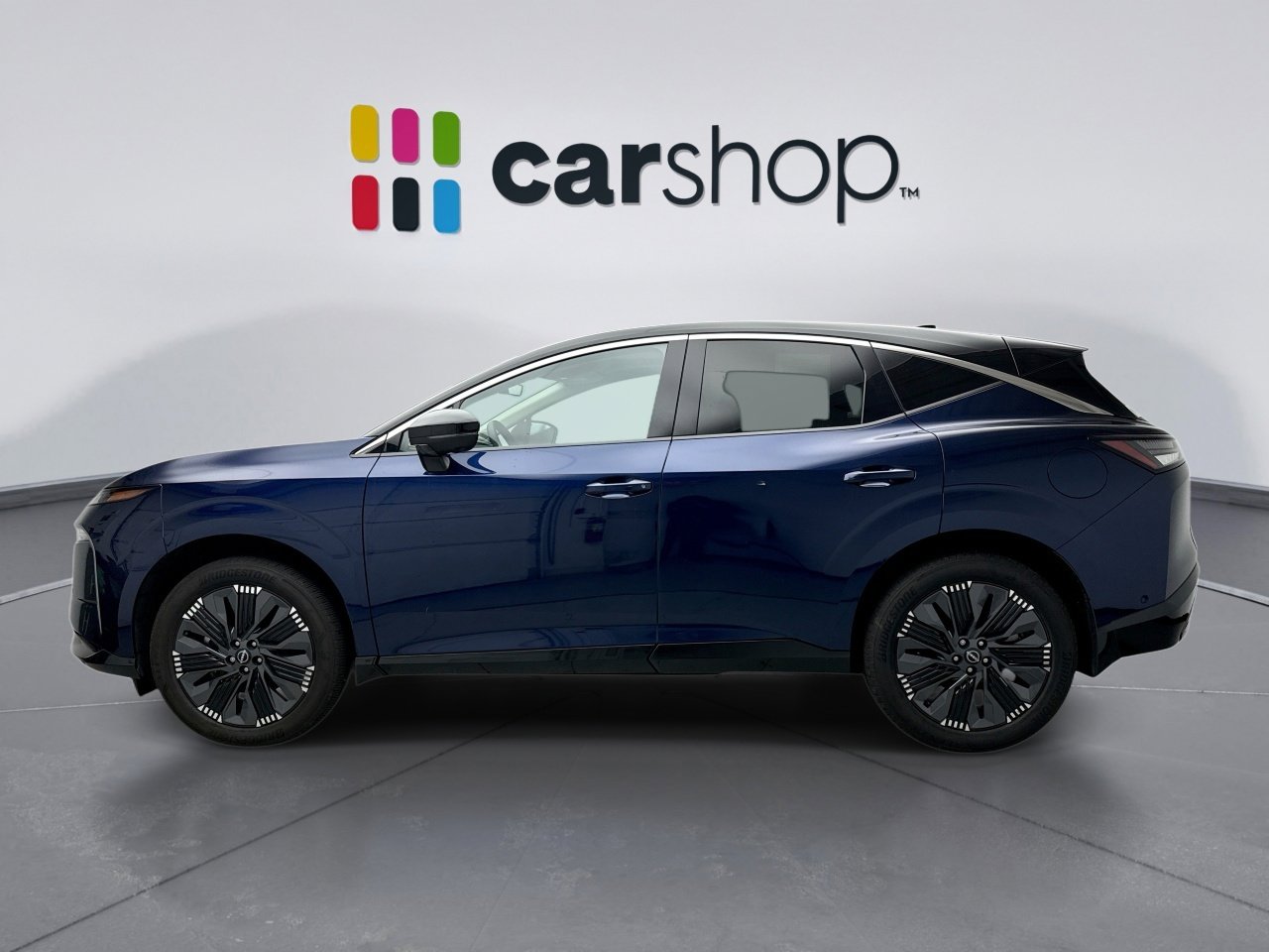 Used 2025 Nissan Murano Platinum w/ Cargo Package image 2
