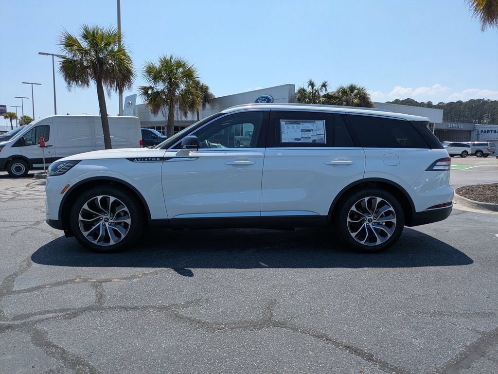 New 2026 Lincoln Aviator Reserve RWD image 6