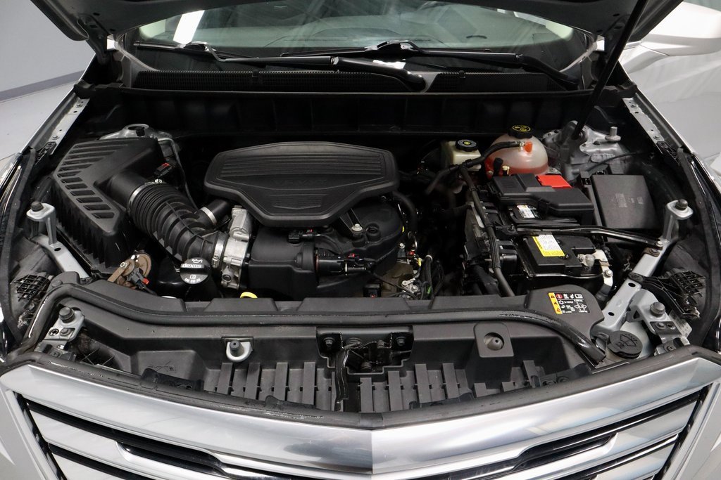 Used 2017 Cadillac XT5 Premium Luxury w/ LPO, Wheel Lock Package image 18