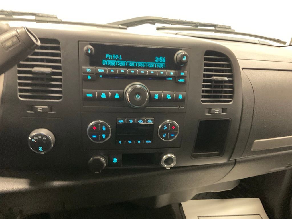 Used 2009 Chevrolet Silverado 1500 LT w/ Power Pack Plus image 9