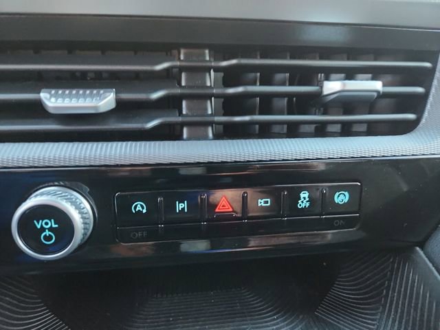 Certified 2025 Ford Explorer ST-Line image 22