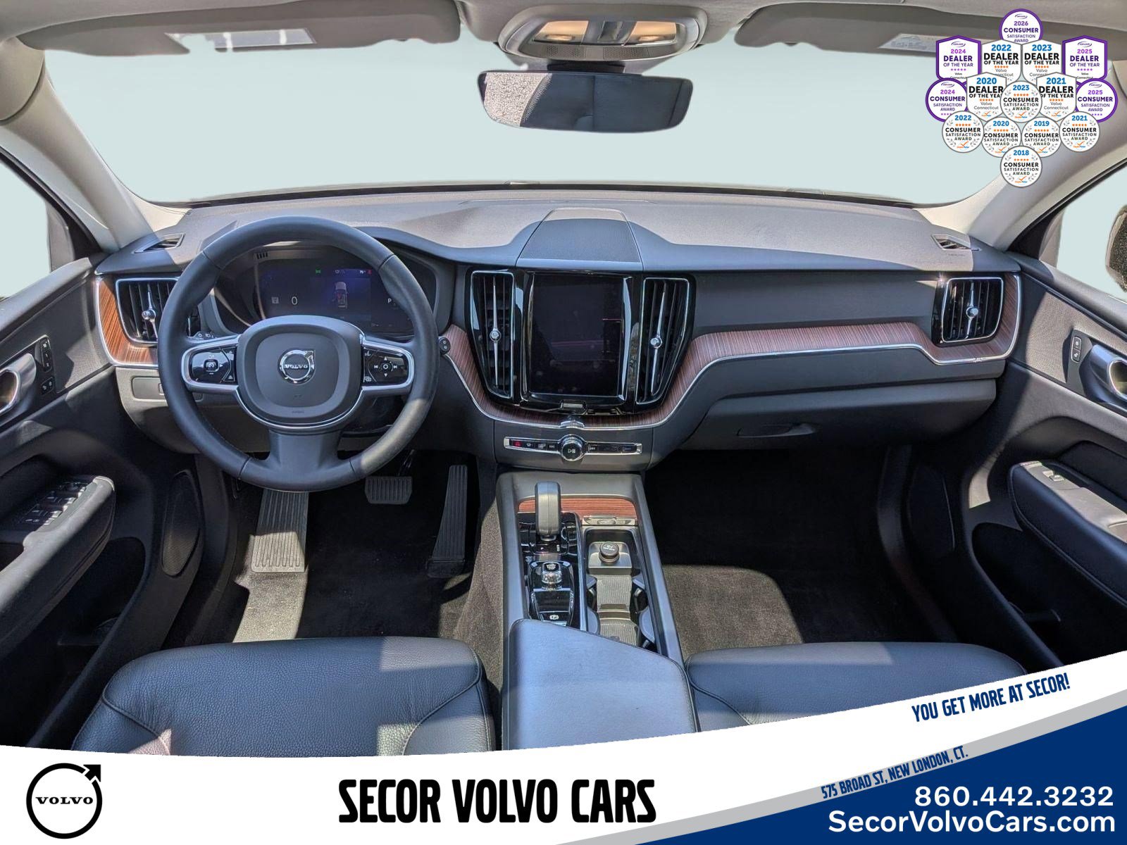 Certified 2024 Volvo XC60 B5 Plus w/ Protection Package Premier AWD/4WD image 22