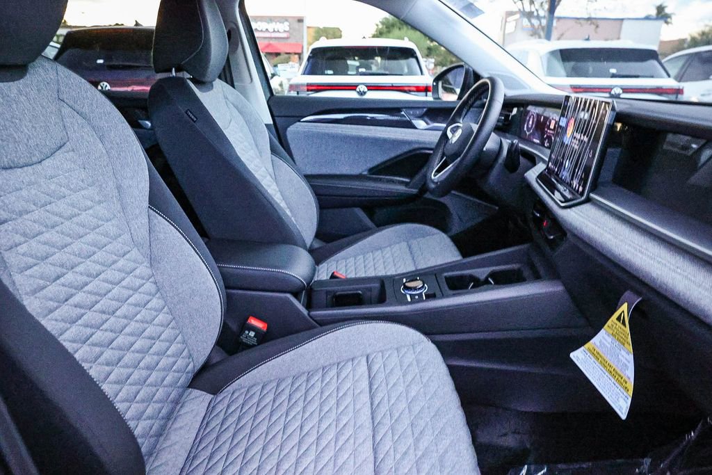 New 2026 Volkswagen Tiguan S image 25