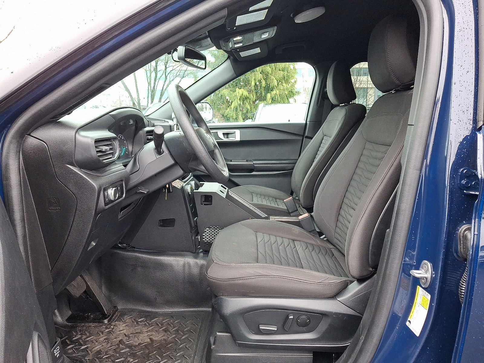 Used 2023 Ford Explorer 4WD Police Interceptor w/ Ultimate Wiring Package image 14