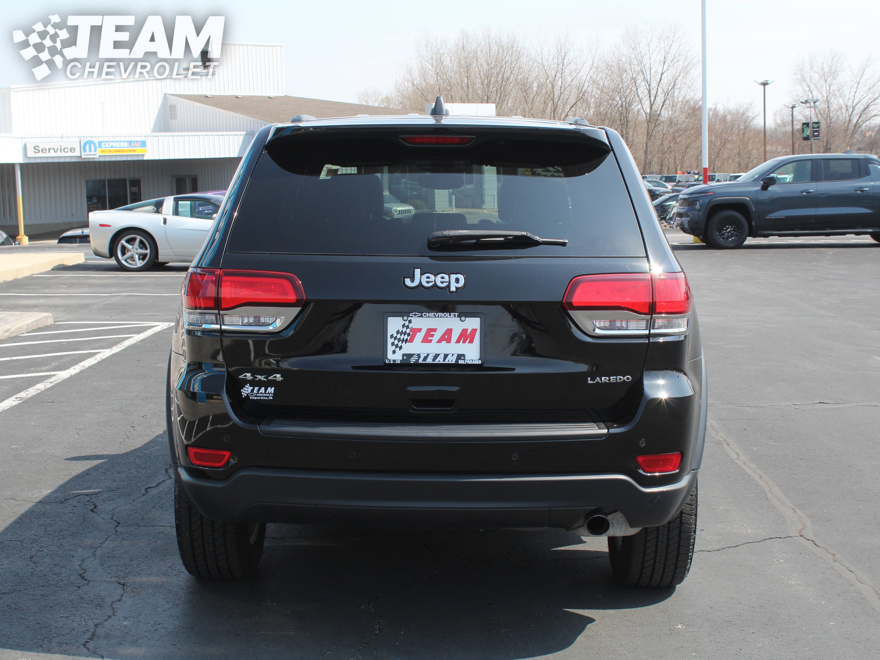 Used 2022 Jeep Grand Cherokee Laredo X AWD/4WD image 5