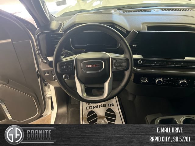 Used 2024 GMC Sierra 1500 SLT AWD/4WD image 22