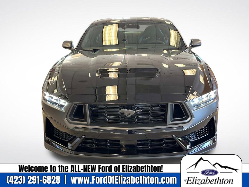 New 2025 Ford Mustang Dark Horse image 8