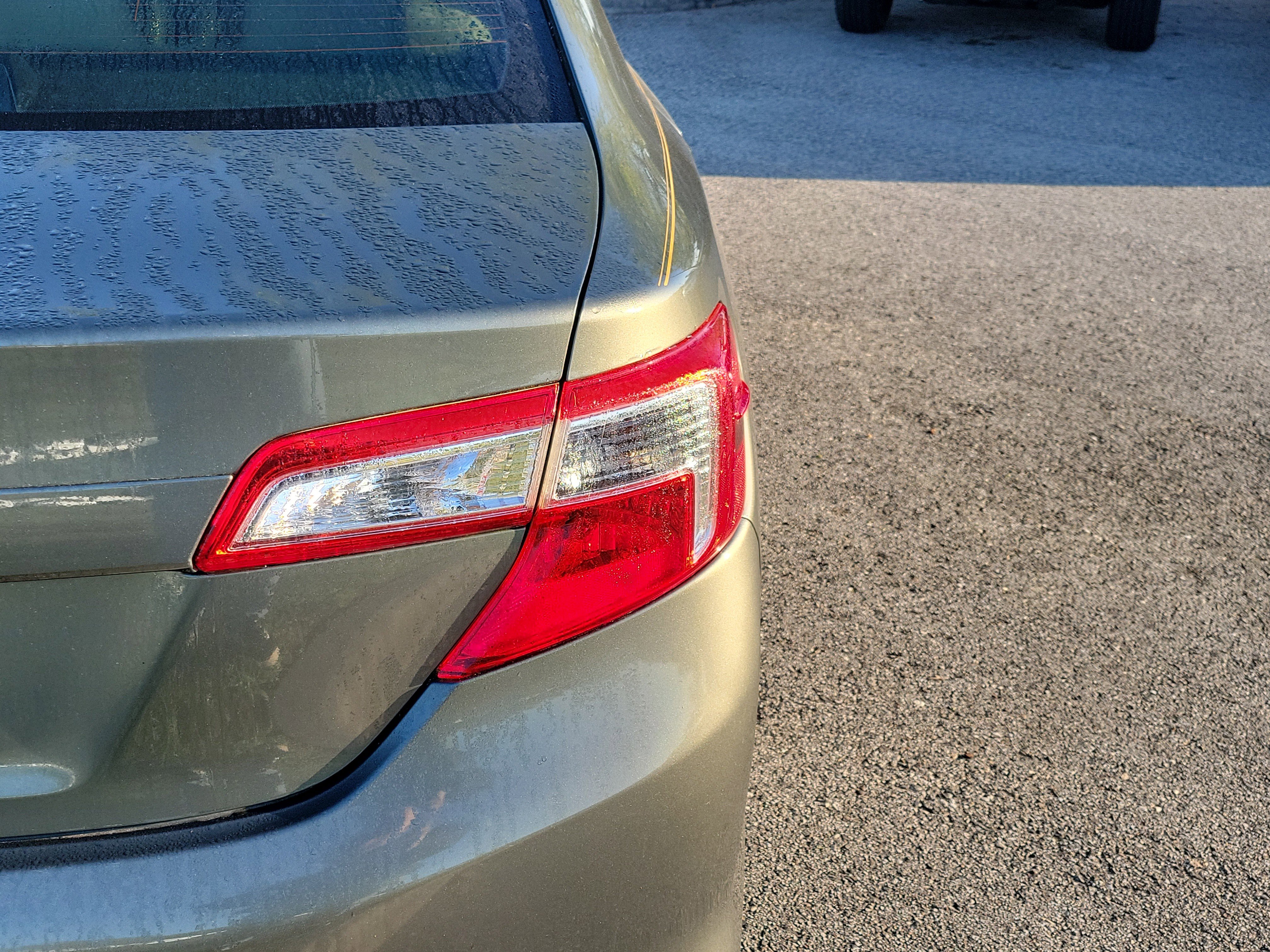 Used 2013 Toyota Camry L image 15