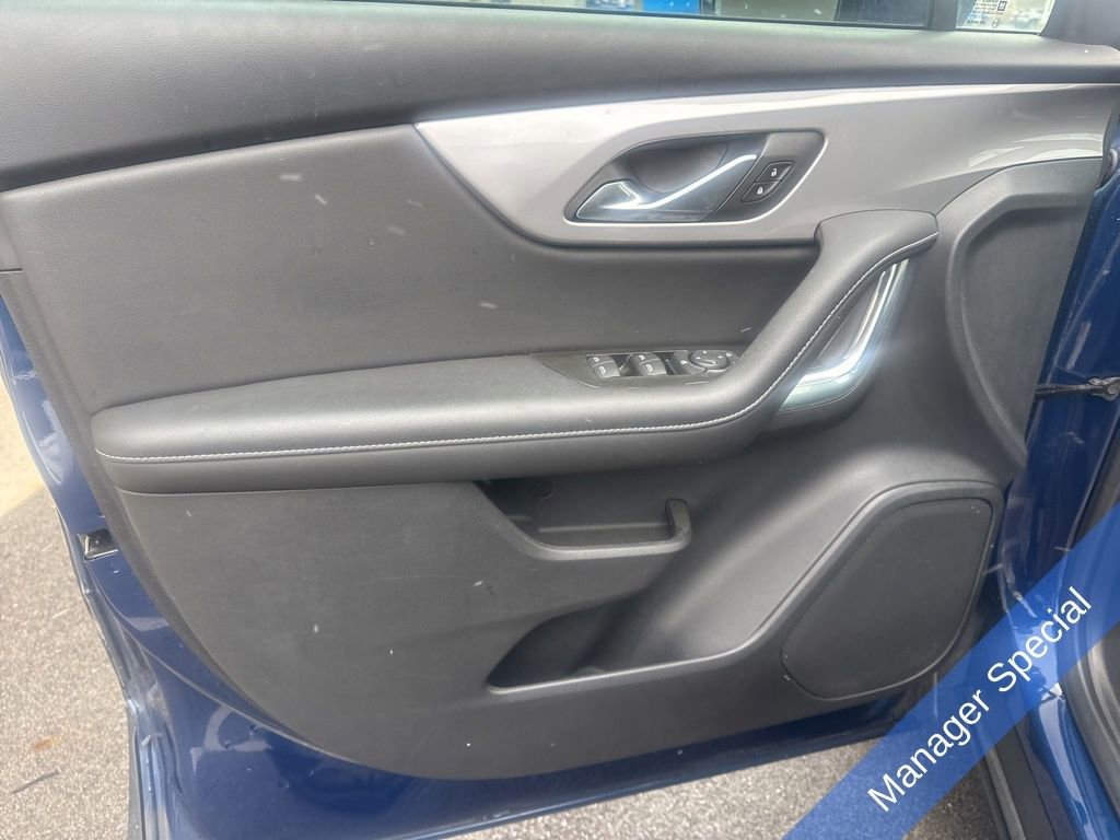 Used 2023 Chevrolet Blazer LT FWD image 14