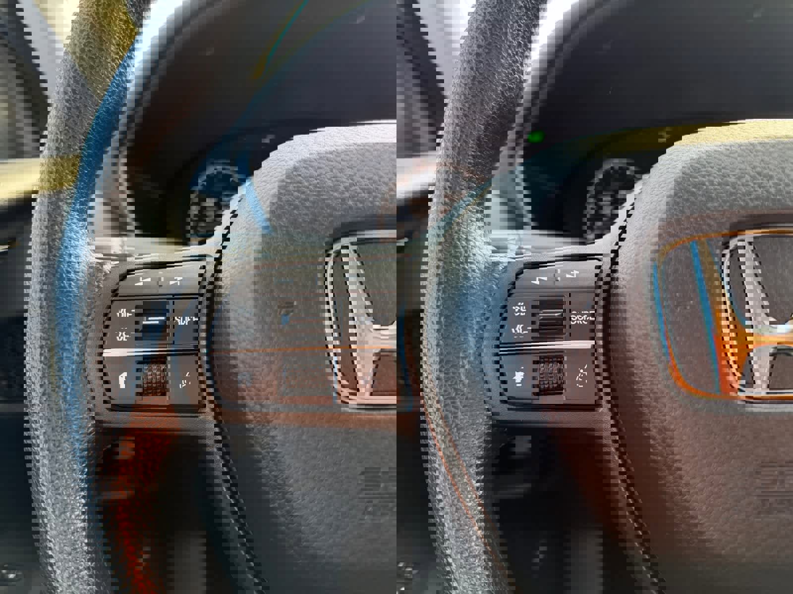 Used 2023 Honda HR-V LX image 12