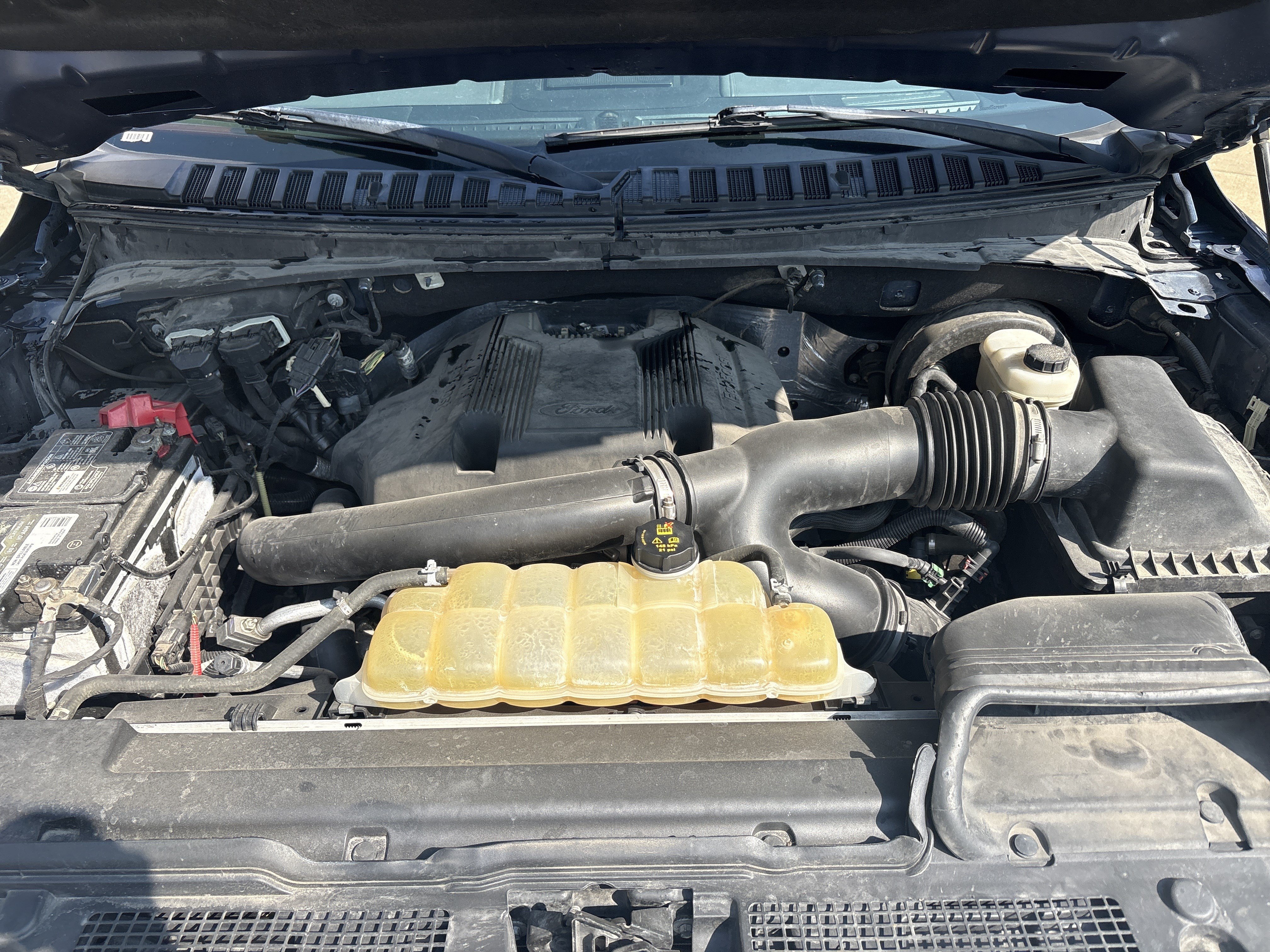 Used 2019 Ford Expedition Limited w/ Equipment Group 302A RWD image 35