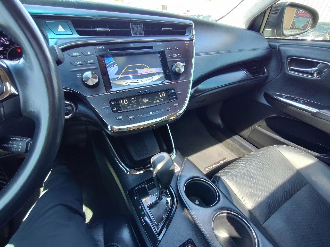 Used 2017 Toyota Avalon Limited FWD image 21