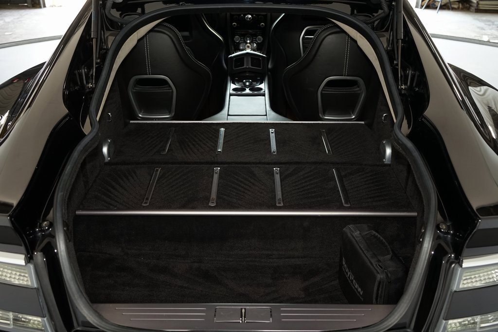 Used 2012 Aston Martin Rapide image 32