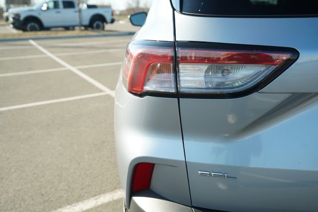 Used 2022 Ford Escape SEL w/ Technology Package image 38