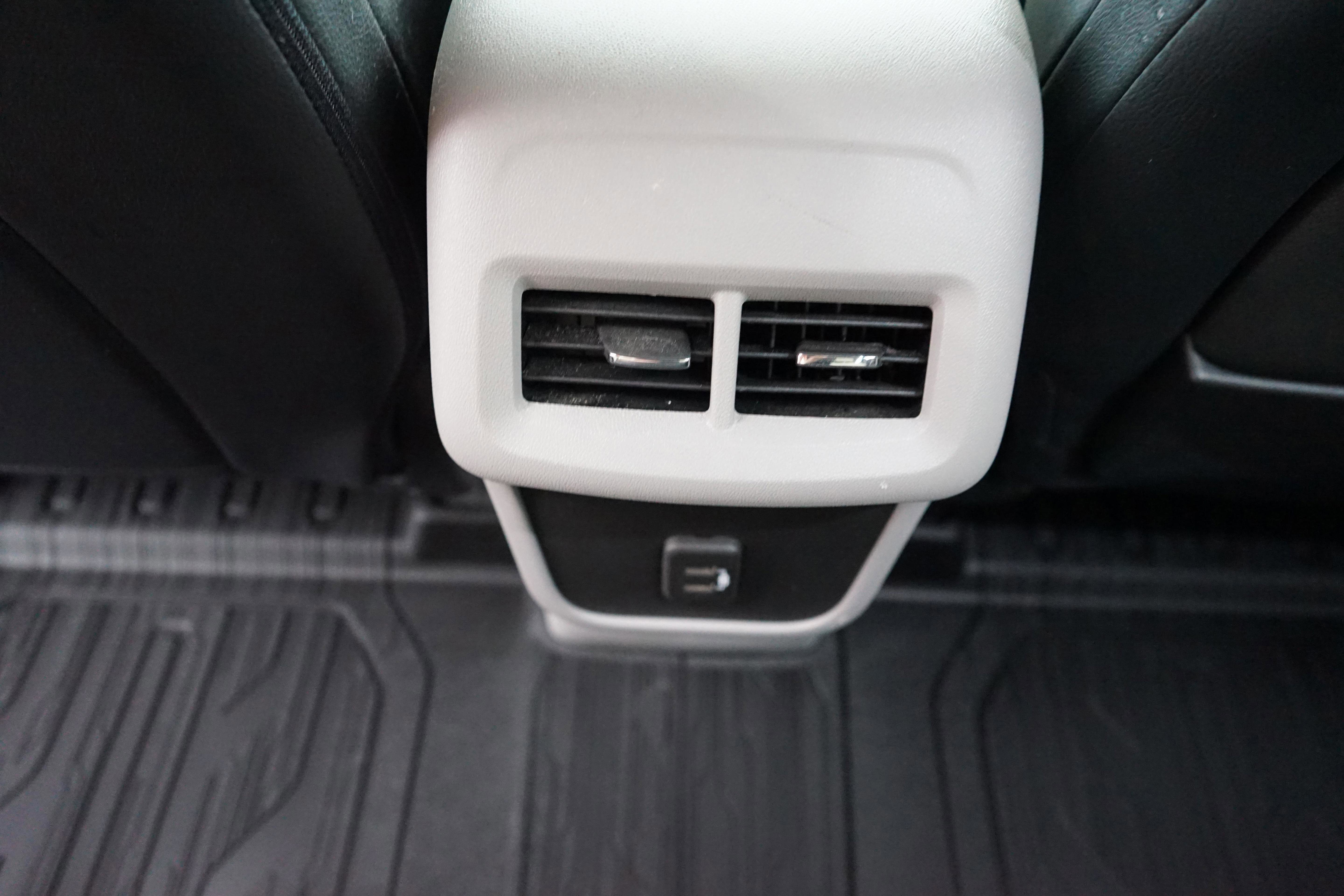 Used 2022 GMC Terrain SLE w/ Driver Convenience Package image 21