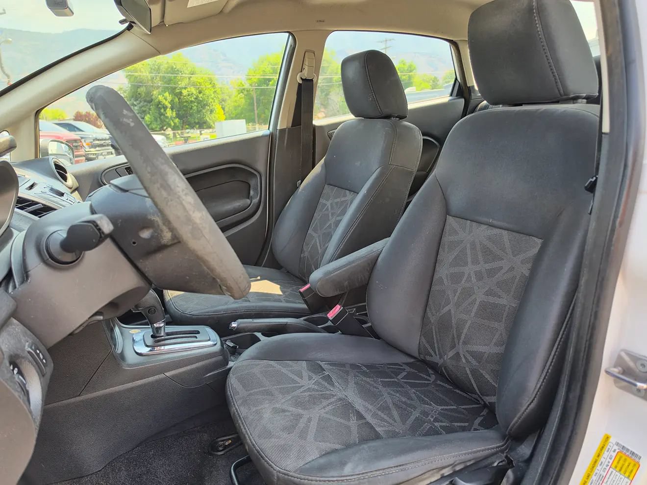Used 2012 Ford Fiesta SE FWD image 21