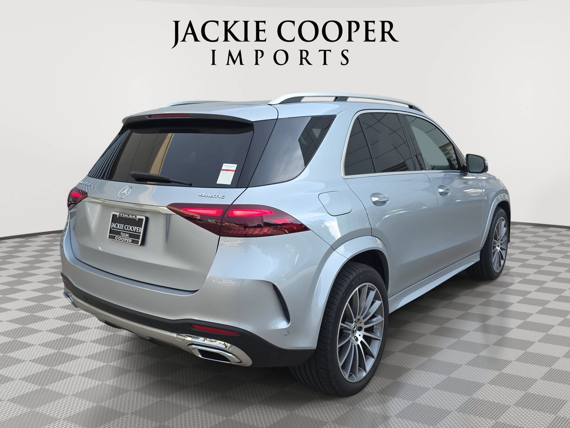 Certified 2024 Mercedes-Benz GLE 450e 4MATIC image 5