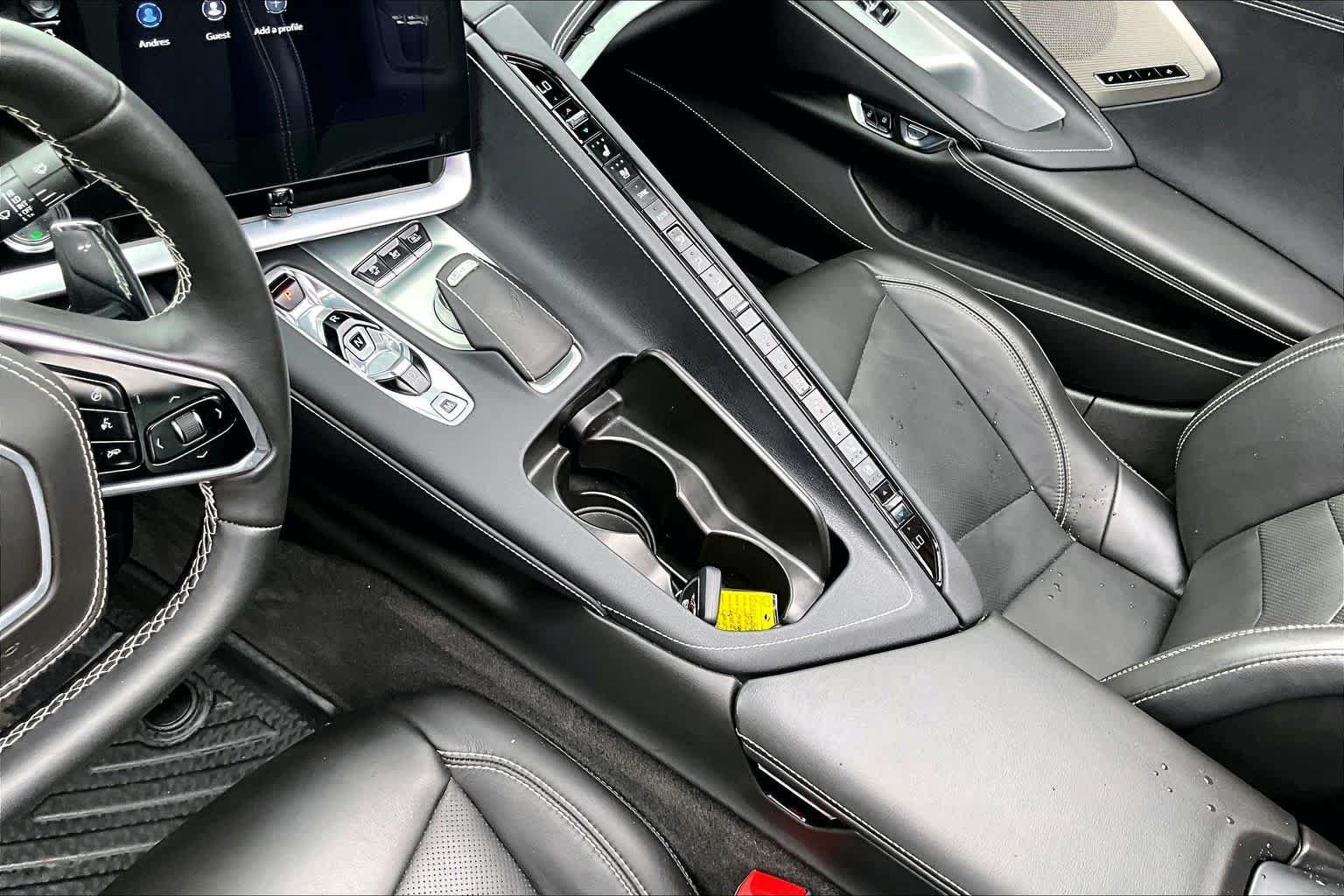Used 2025 Chevrolet Corvette Stingray Preferred Cpe w/ Battery Protection Package RWD image 17