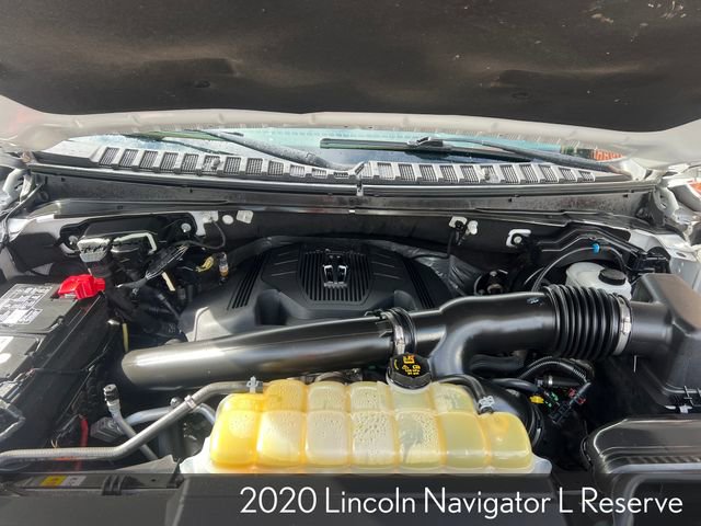 Used 2020 Lincoln Navigator L Reserve w/ Luxury Package image 39