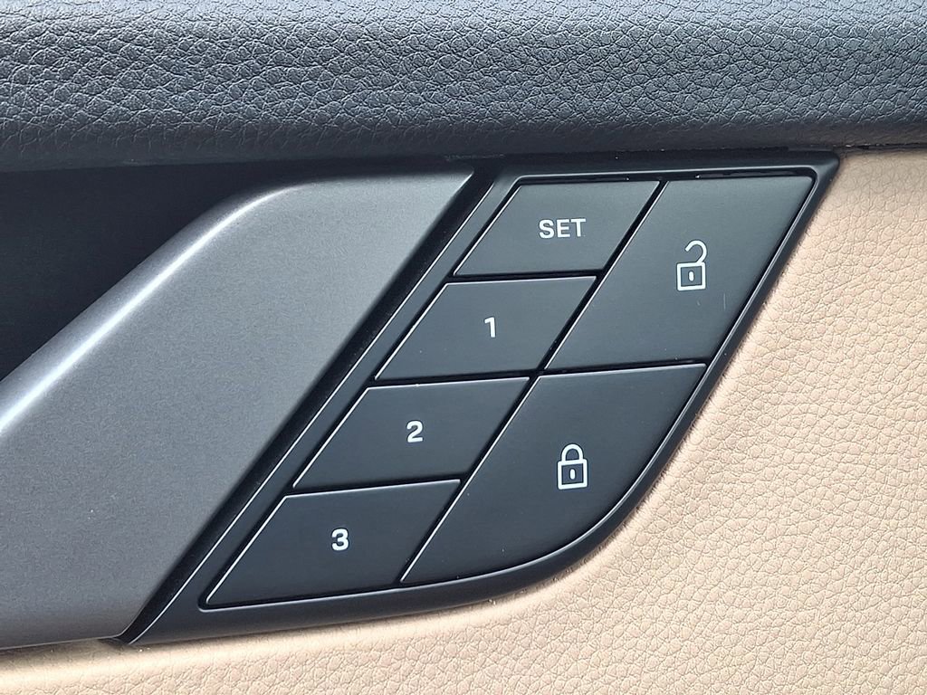 Certified 2023 Porsche 911 Carrera image 26