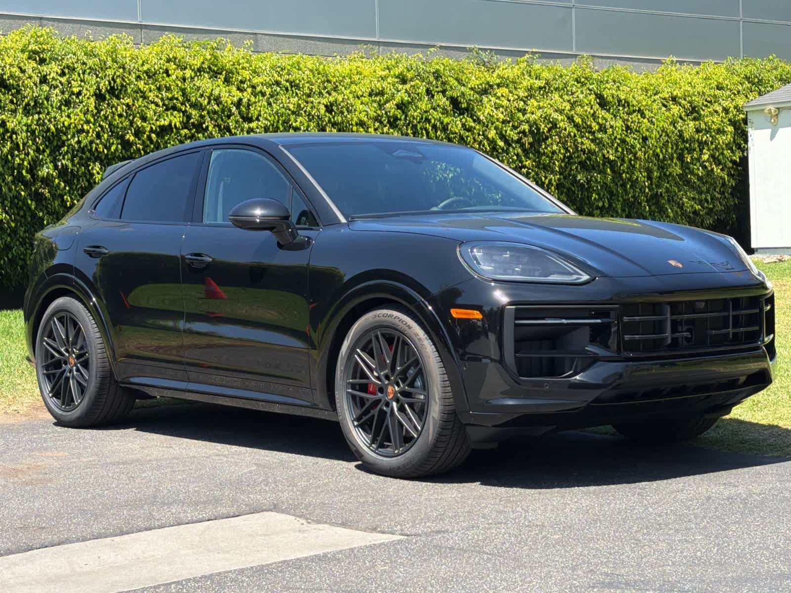 New 2026 Porsche Cayenne GTS AWD/4WD image 10
