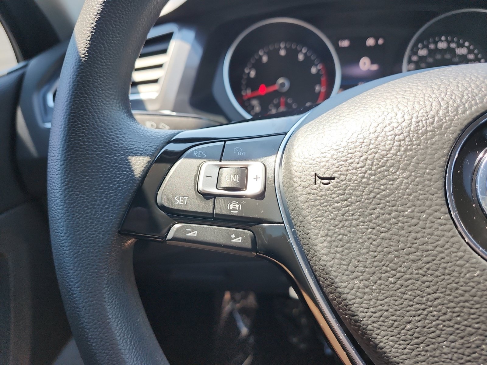Used 2021 Volkswagen Tiguan S AWD/4WD image 22