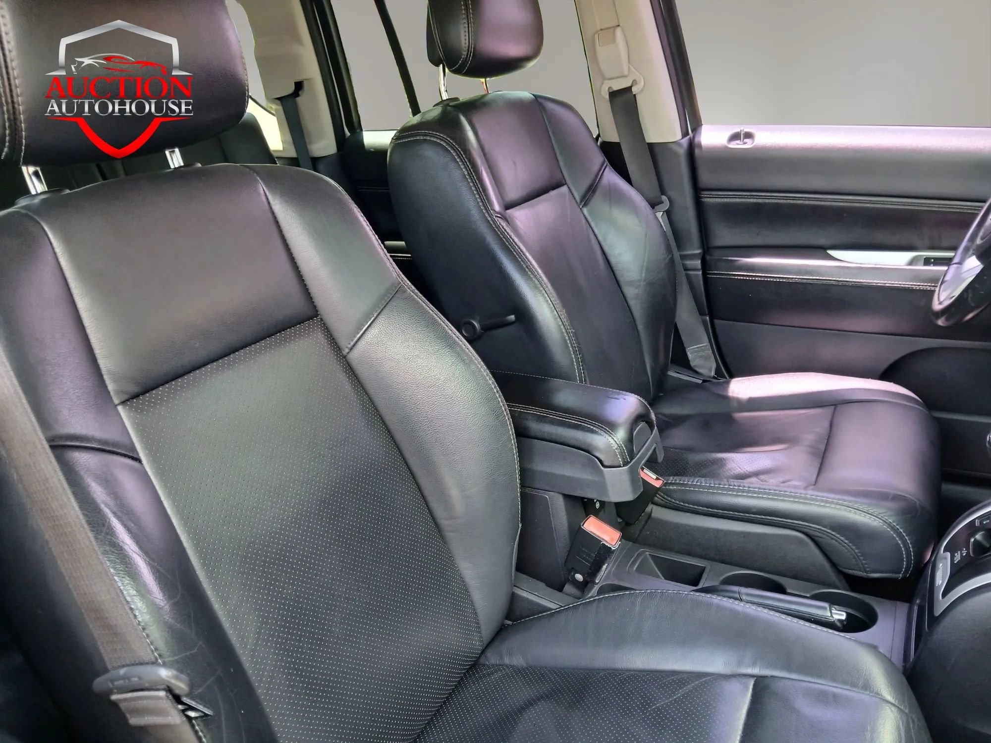 Used 2015 Jeep Compass Limited FWD image 30