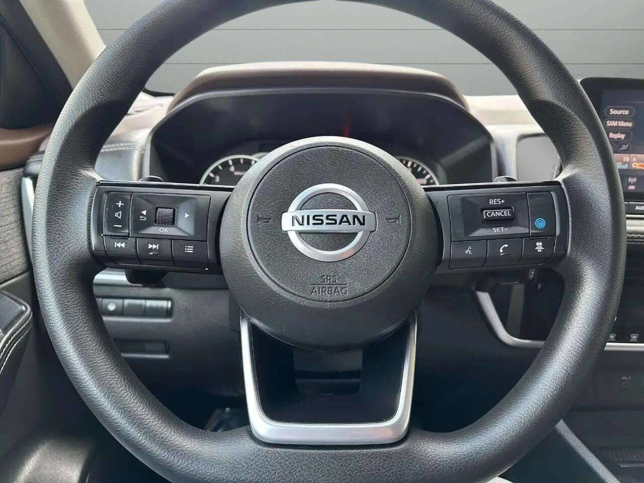 Used 2021 Nissan Rogue SV AWD/4WD image 30
