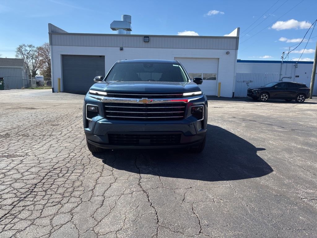 New 2026 Chevrolet Traverse LT w/ Driver Confidence Package image 2