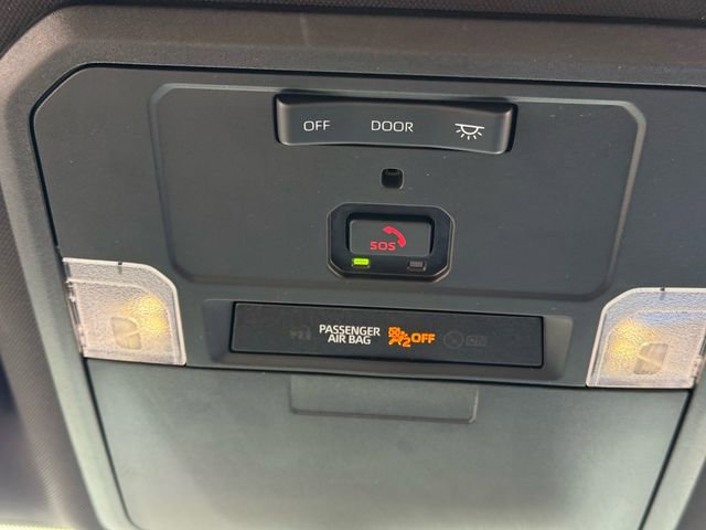 Certified 2025 Toyota Tacoma TRD Off-Road image 27