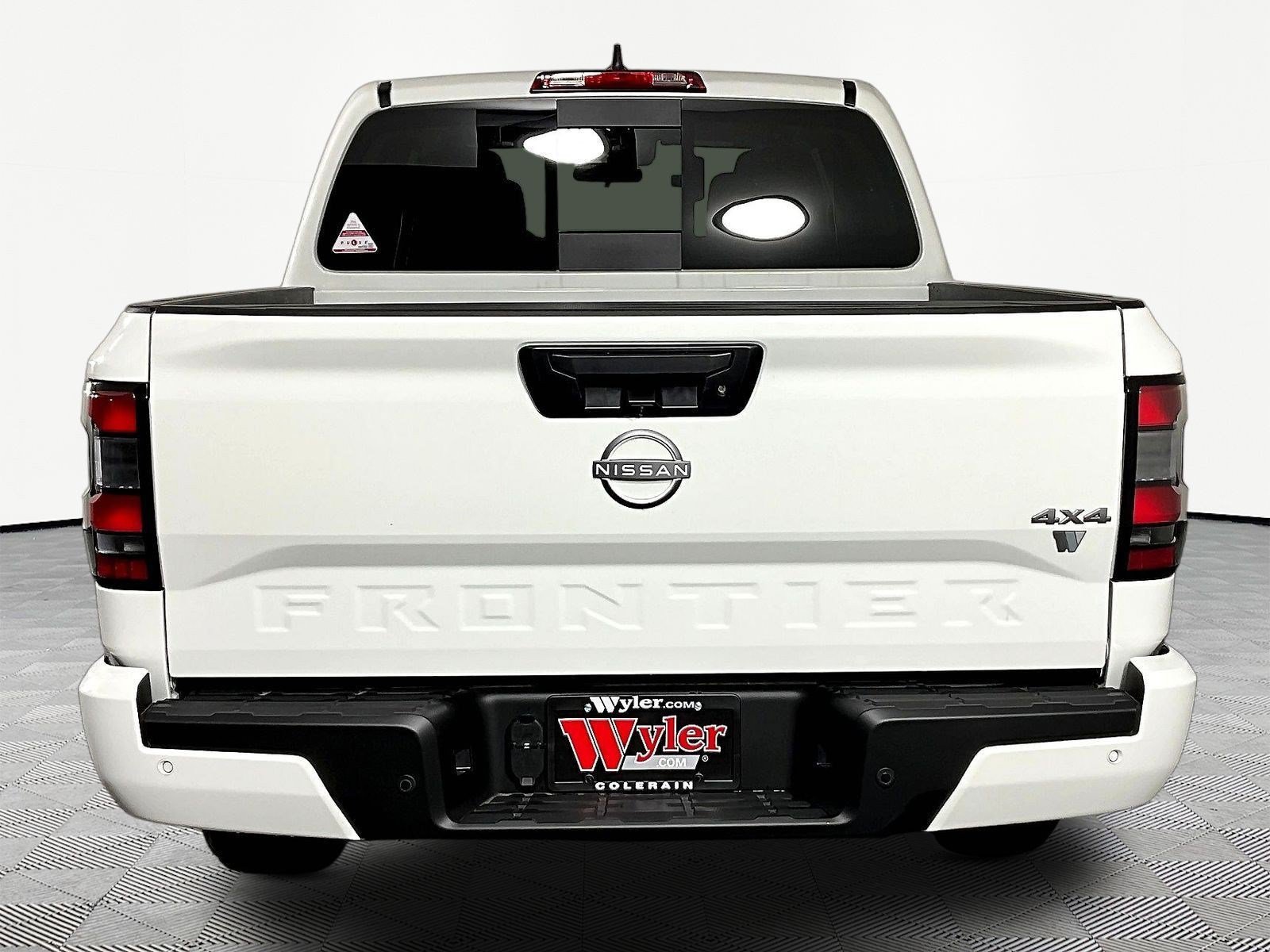 New 2026 Nissan Frontier SV w/ SV Convenience Package AWD/4WD image 5