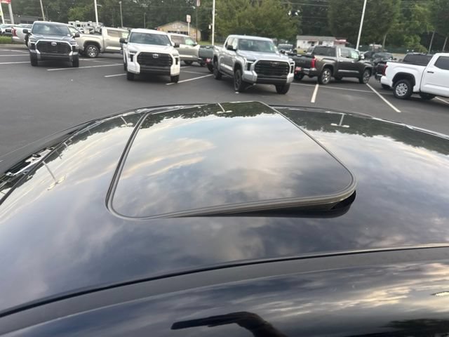 Used 2017 Subaru WRX Limited w/ Popular Package #3 AWD/4WD image 11