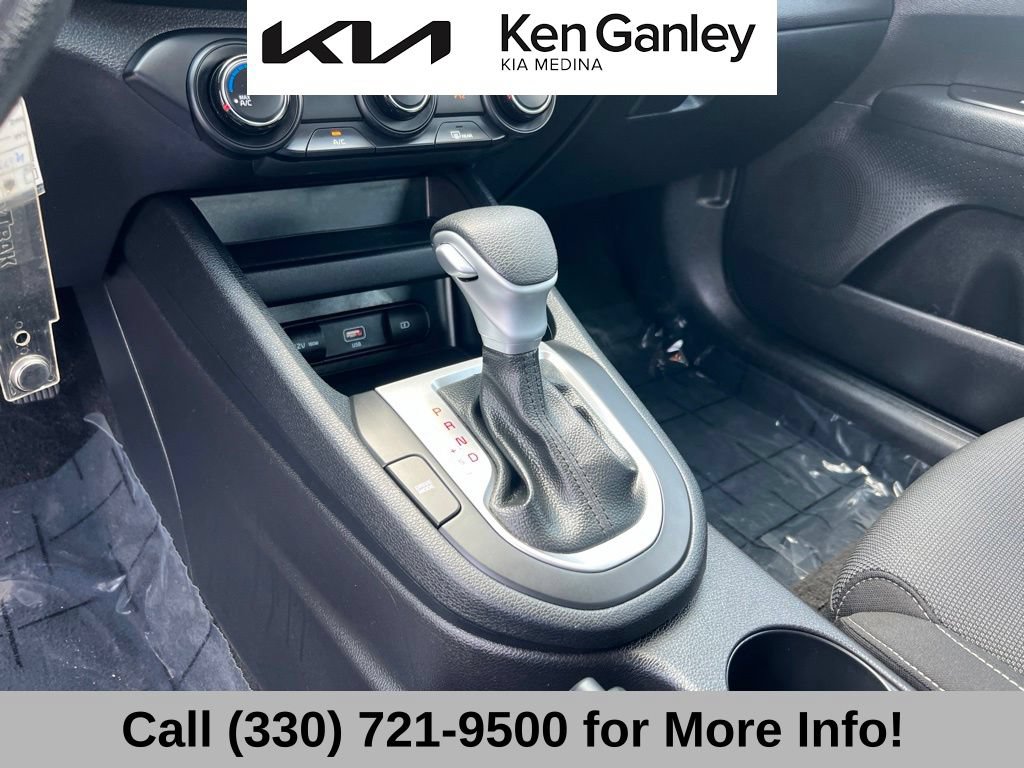 Certified 2024 Kia Forte LXS w/ LXS Technology Package FWD image 35