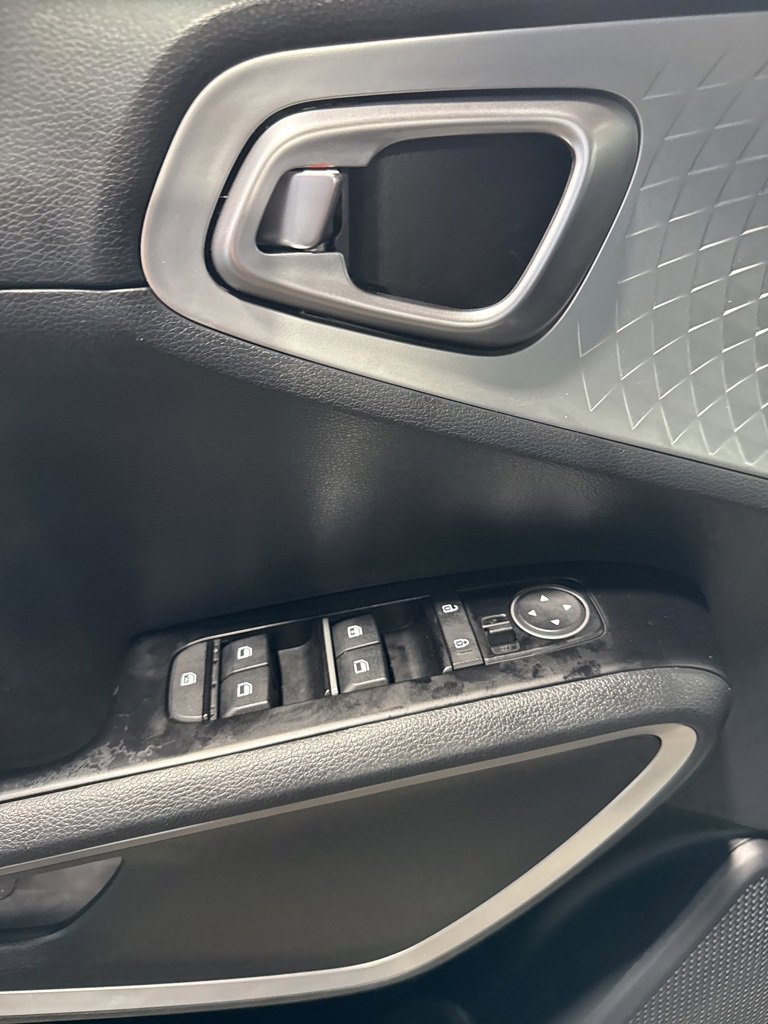 Used 2024 Kia Soul S image 29