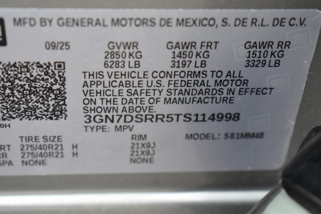 New 2026 Chevrolet Equinox EV RS AWD/4WD image 36