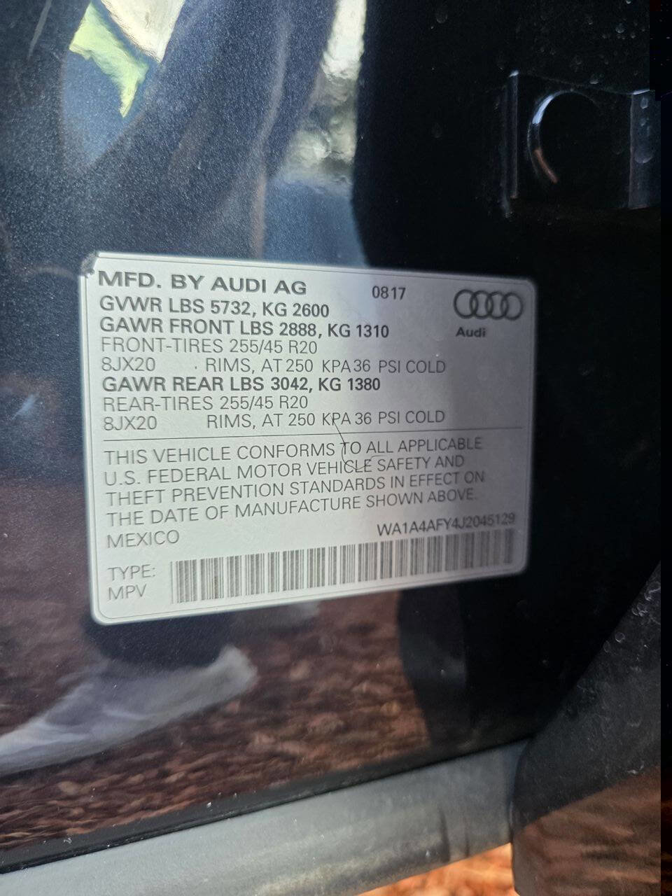 Used 2018 Audi SQ5 Premium Plus AWD/4WD image 25