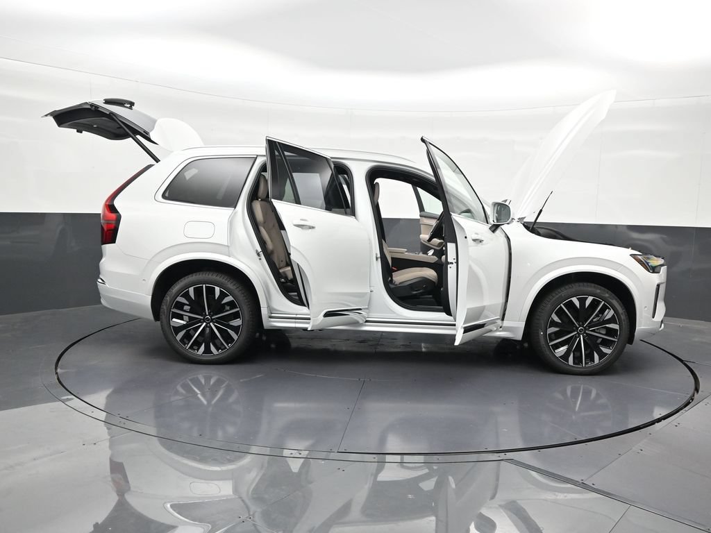 New 2026 Volvo XC90 T8 Plus w/ Protection Package Premier AWD/4WD image 30