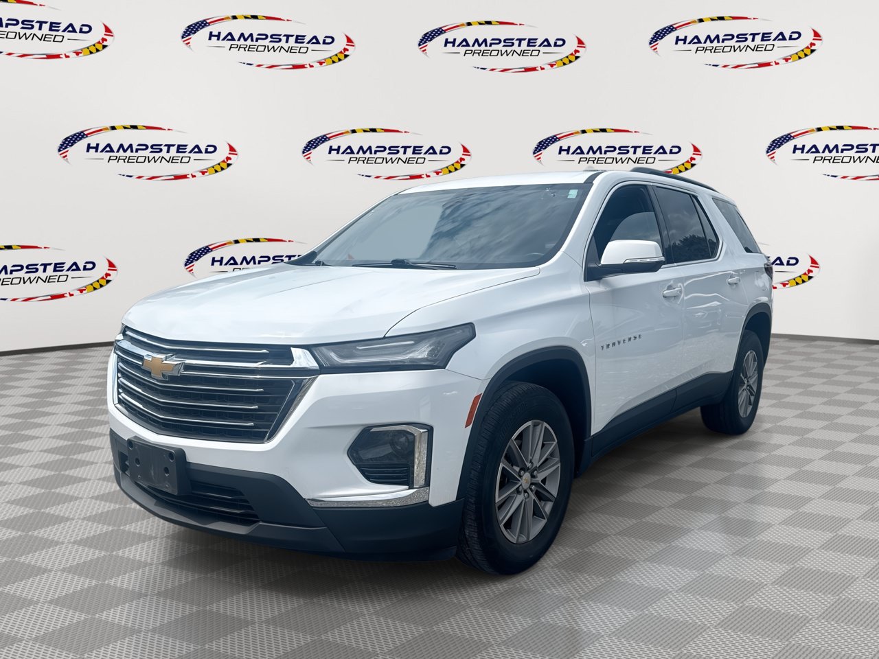 Used 2023 Chevrolet Traverse LT AWD/4WD image 1
