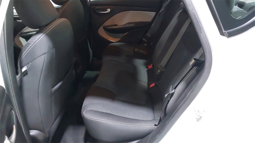 Used 2016 Dodge Dart SXT image 21