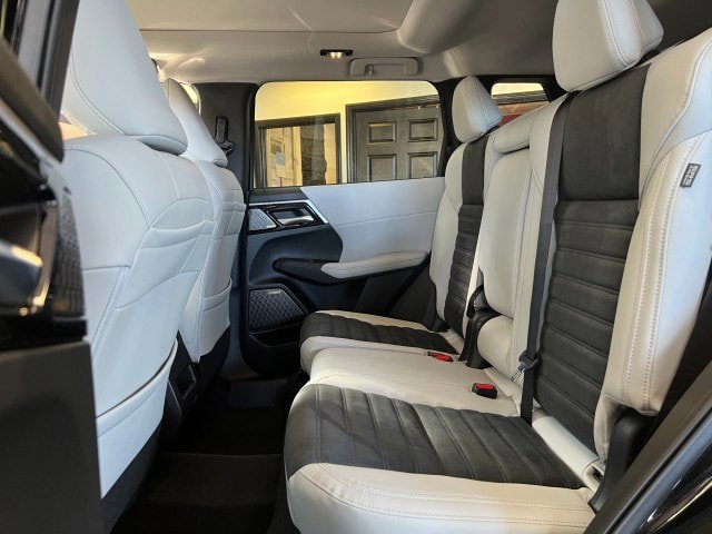 New 2026 Mitsubishi Outlander SE AWD/4WD image 15