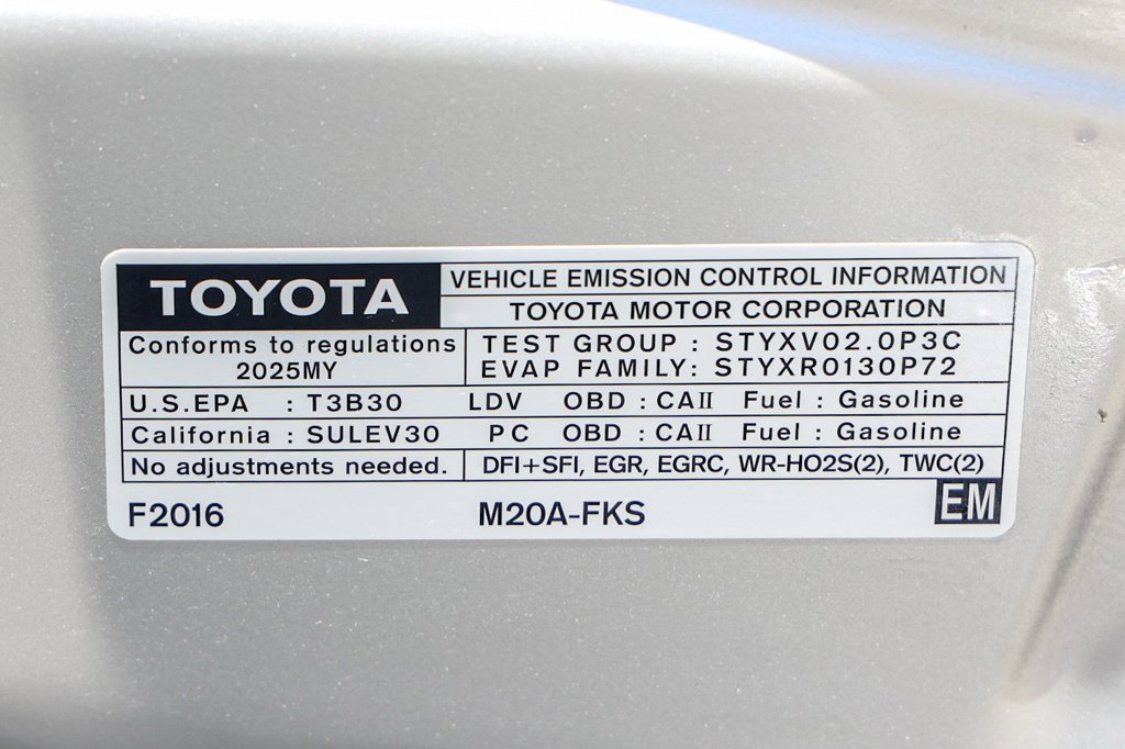 Used 2025 Toyota Corolla LE FWD image 33