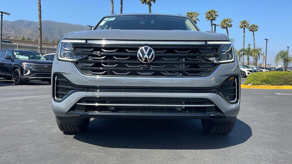 New 2025 Volkswagen Atlas SEL Premium R-Line image 4