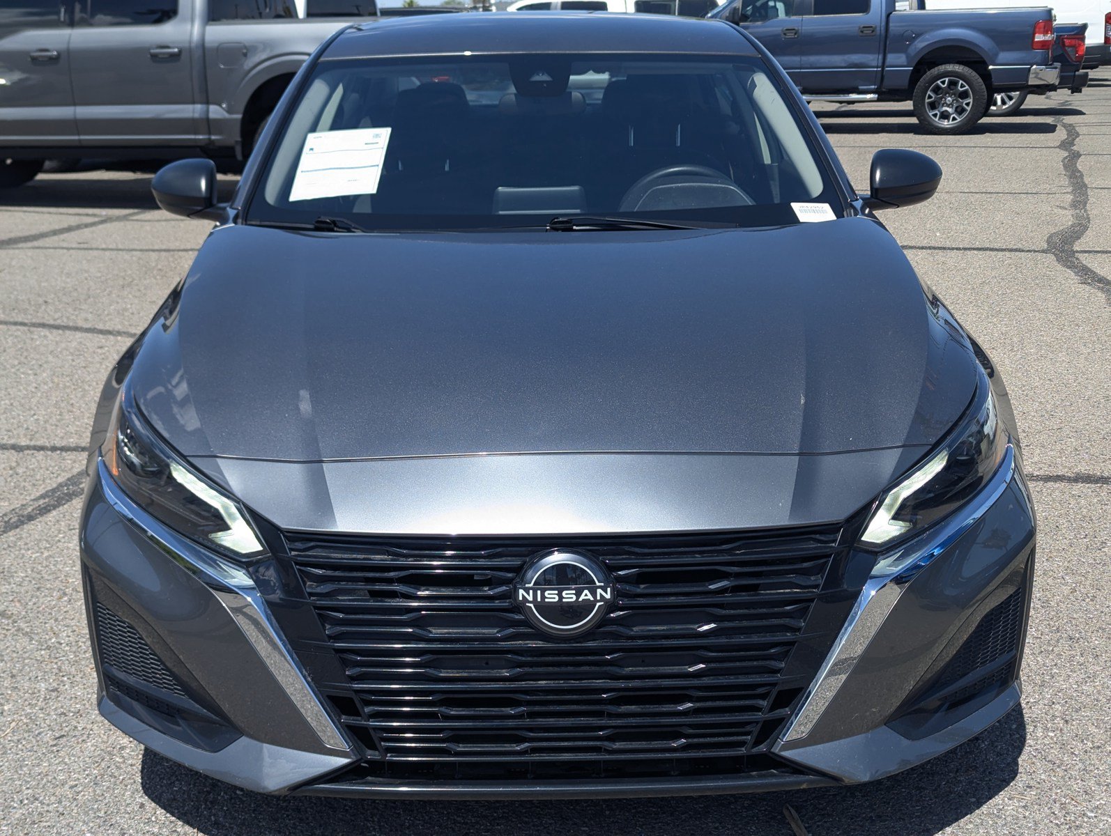 Used 2024 Nissan Altima 2.5 SV FWD image 6