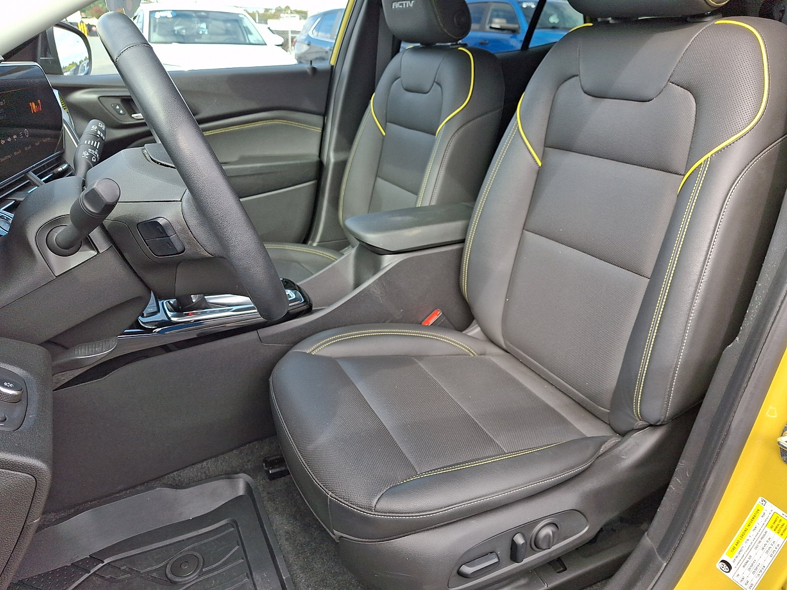 Certified 2024 Chevrolet Trax ACTIV w/ Driver Confidence Package FWD image 13
