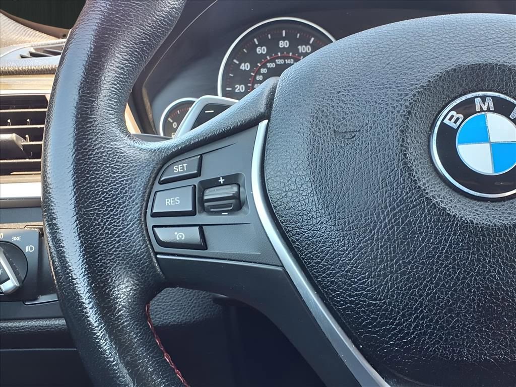 Used 2018 BMW 330i xDrive Sedan w/ Convenience Package image 24