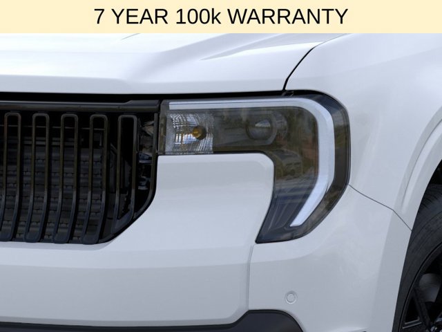 Certified 2025 Ford Maverick Lobo AWD/4WD image 19