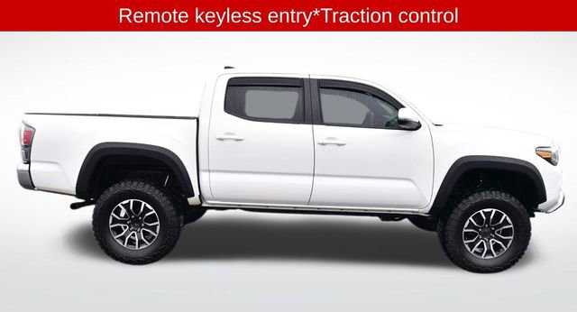 Used 2020 Toyota Tacoma TRD Off-Road image 5